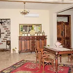 Mandarin & Mango Boutique Hotel