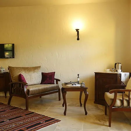 Mandarin & Mango Boutique Hotel