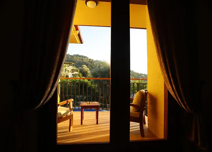 Mandarin & Mango Boutique Szálloda 3*