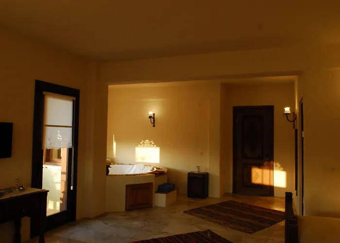 Mandarin & Mango Boutique 3*