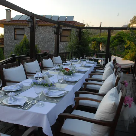 Mandarin & Mango Boutique Hotell