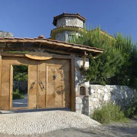 Hotel Mandarin & Mango Boutique