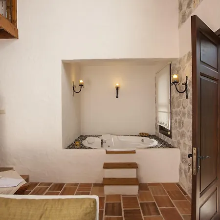 Ξενοδοχείο Mandarin & Mango Boutique 3*