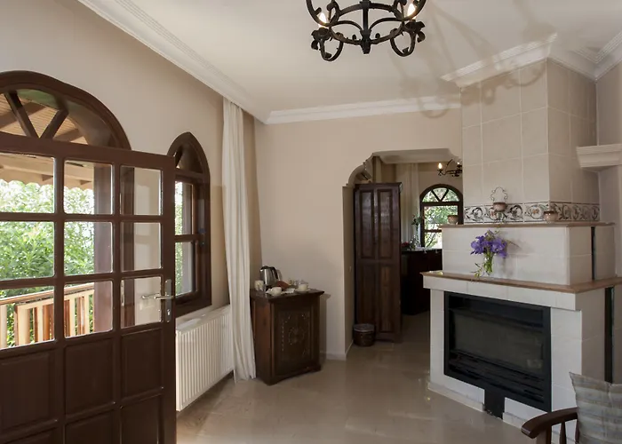 Mandarin & Mango Boutique Hotel 3*