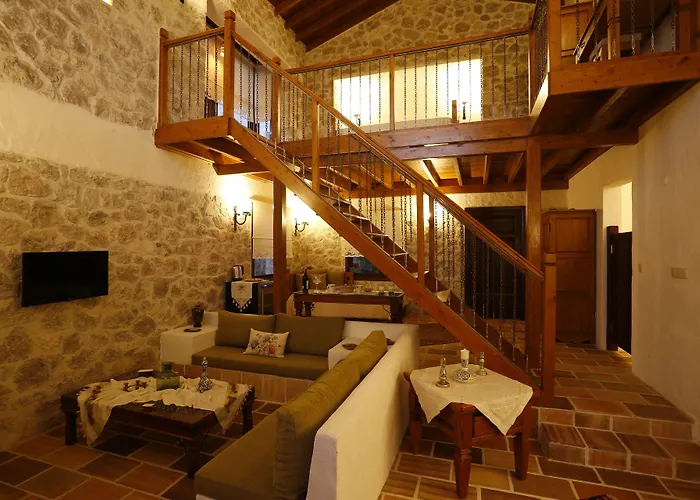 Mandarin & Mango Boutique Hotel